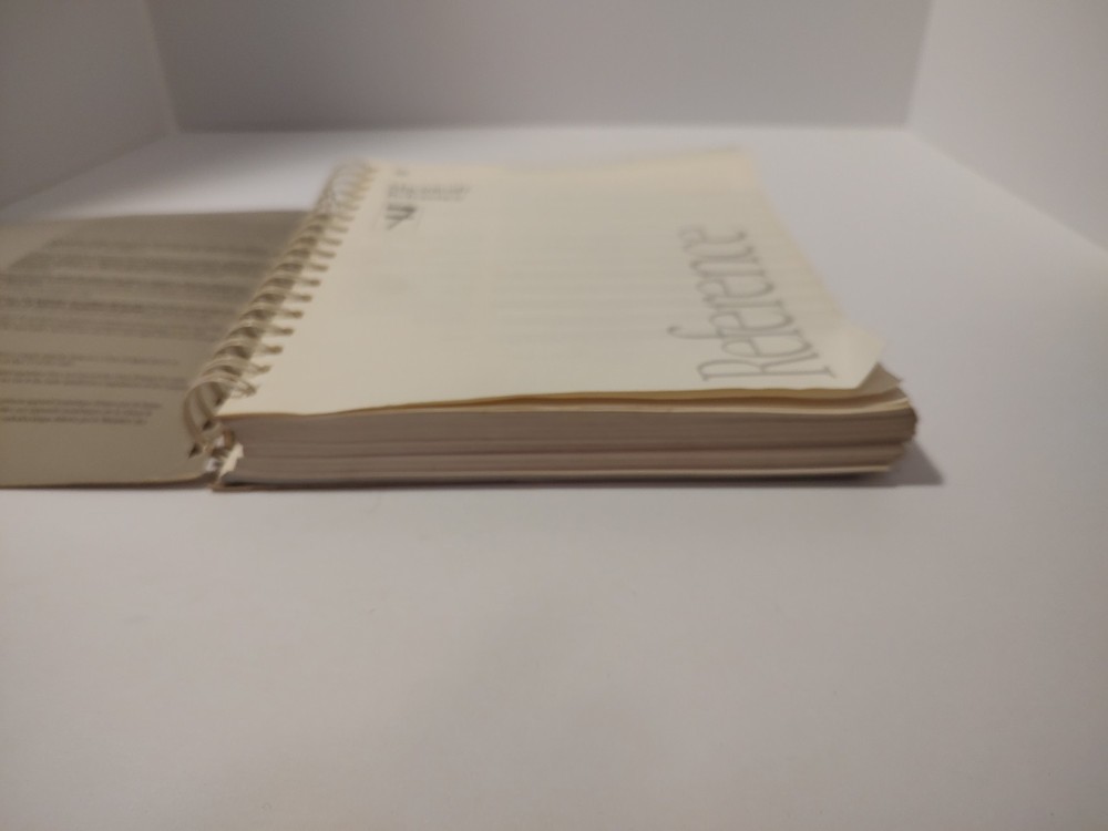 Macintosh Plus User Guide & Macintosh Reference System 7