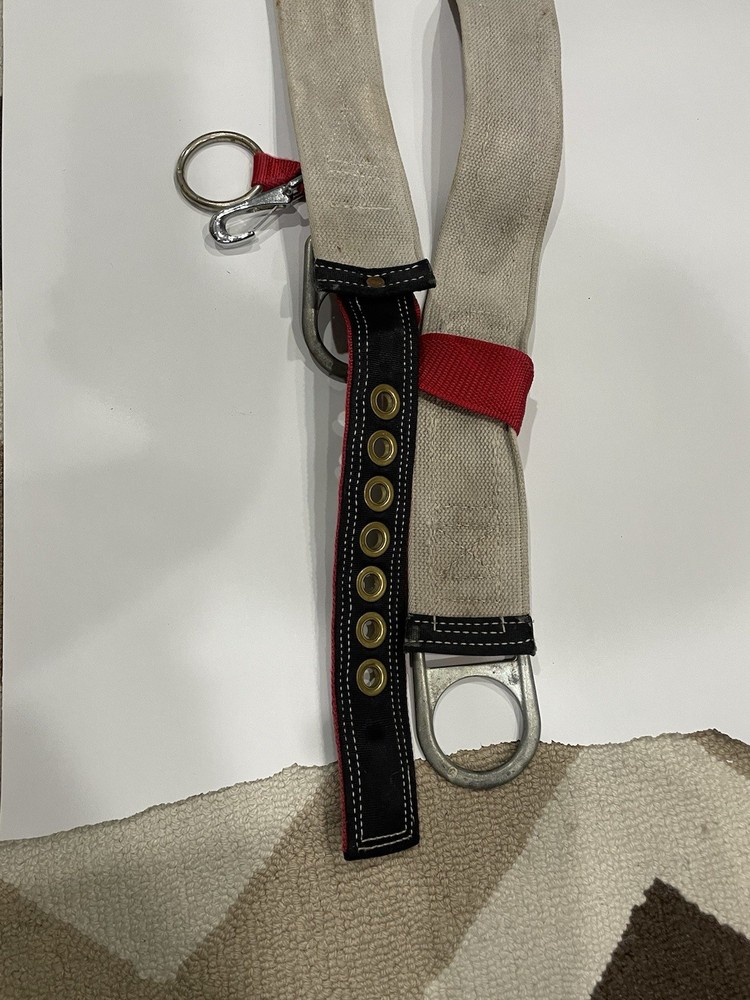 Weaver Tree Climbing Belt Model: 1005 Size: Medium