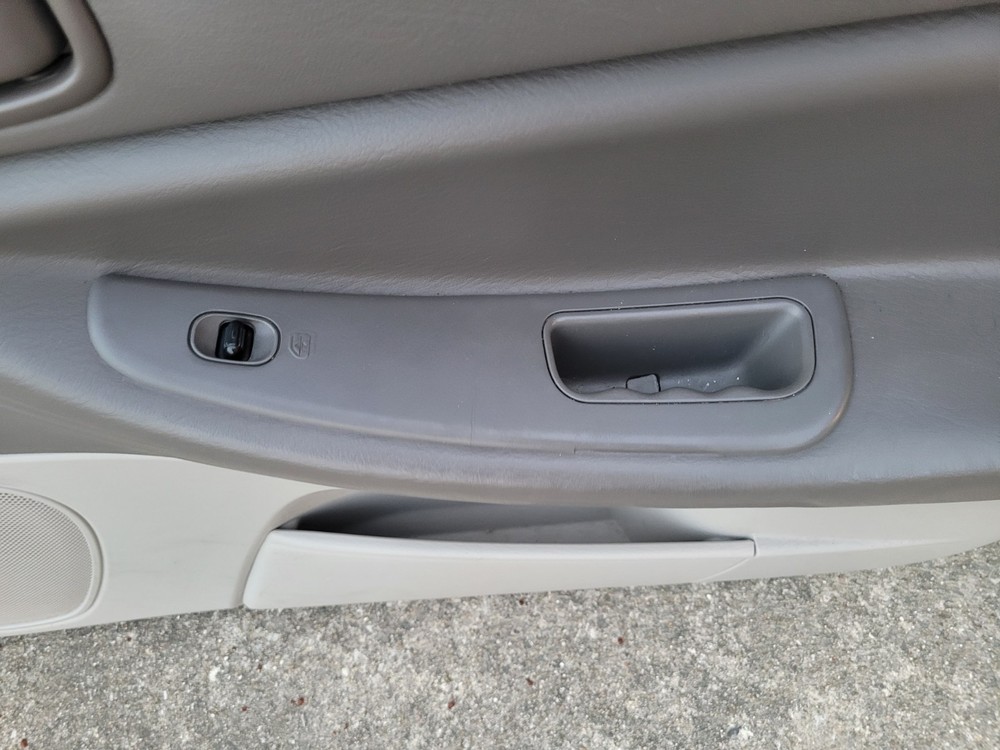 2006 Chrysler SEBRING DOOR PANEL RIGHT PASSENGER FRONT INTERIOR