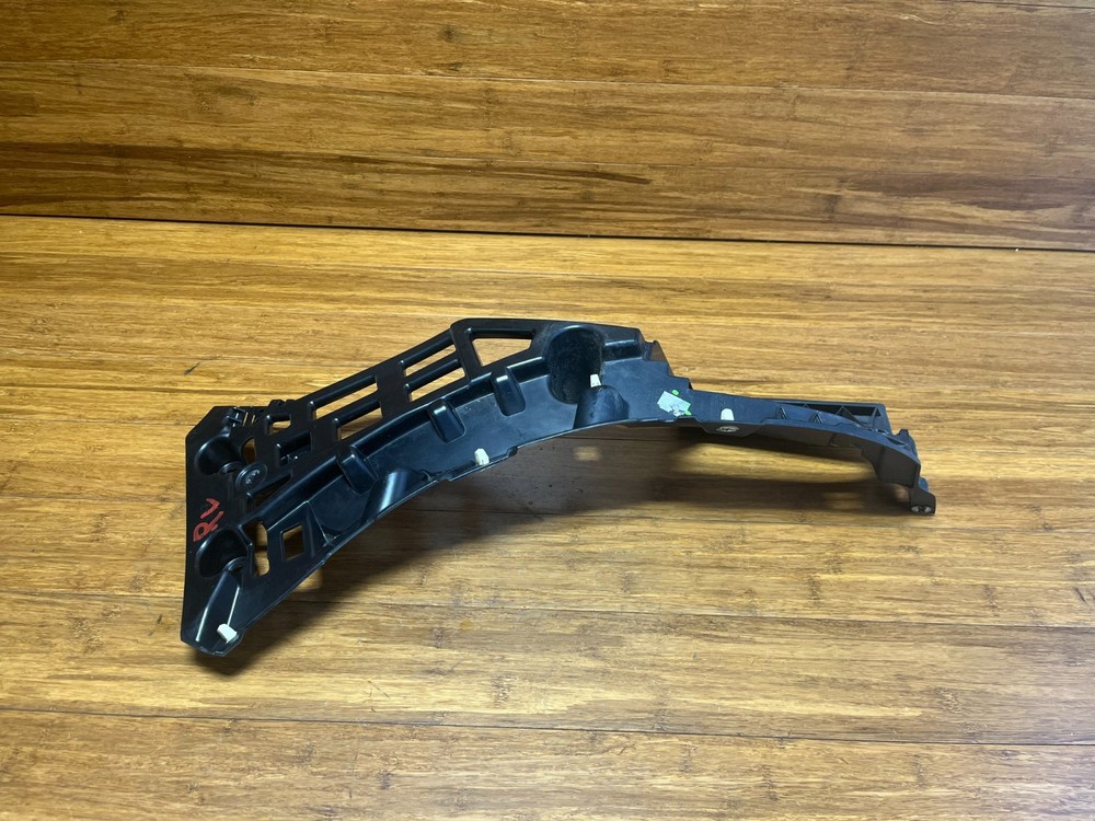 2015-2021 Porsche Macan S 95B Rear Right & Left Support Bracket Set 2 OEM NOTE