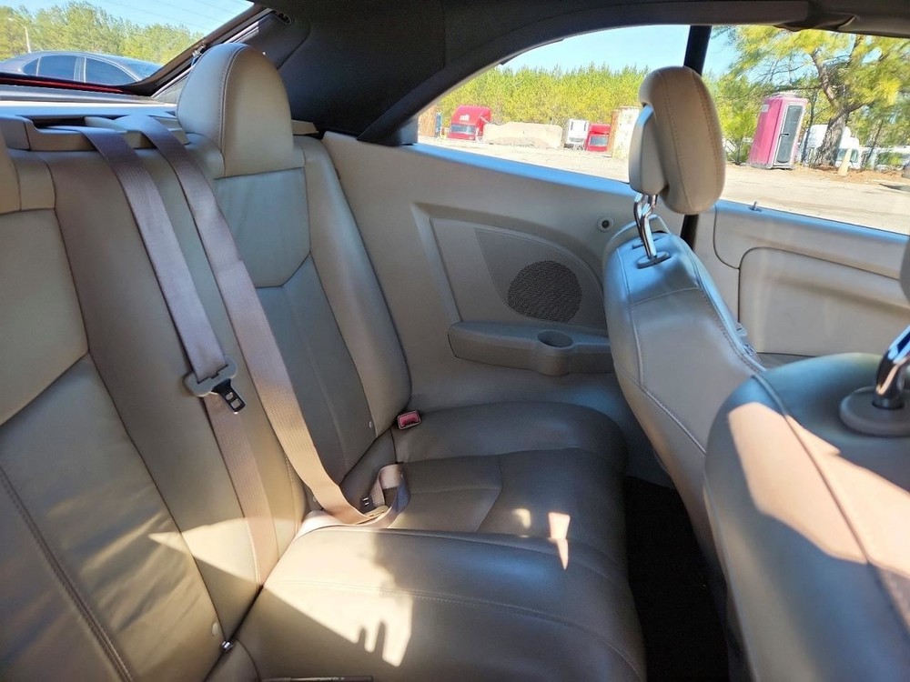 200 2013 Glove Box 5011620
