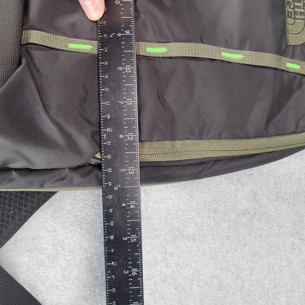 The North Face Microbyte Backpack Black Olive Green Laptop Daypack FlexVent