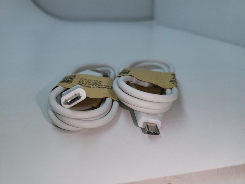 2pcs 3FT White Controller Charging Cables for Playstation 4 PS4 Micro USB