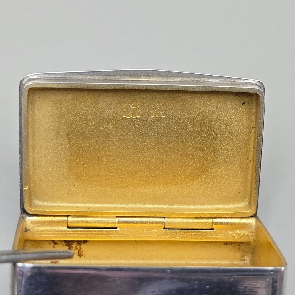 Solid Silver Engine Turned Snuff/Pill Box by D Bros Birmingham 1967