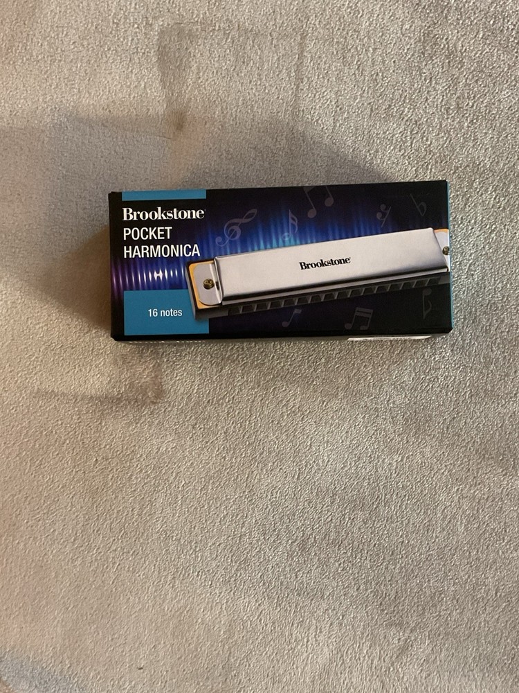 Brookstone Pocket Harmonica 16 Notes ~ Musical Instrument