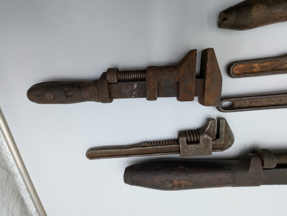 6 Ridgid & other antique vintage Adjustable Monkey Pipe Wrench