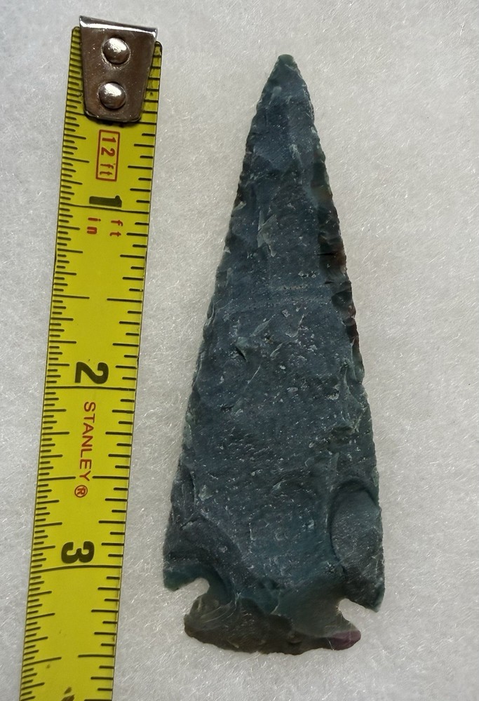 Gorgeous Modern Spear Point Arrowhead 3.5” W/Display Box