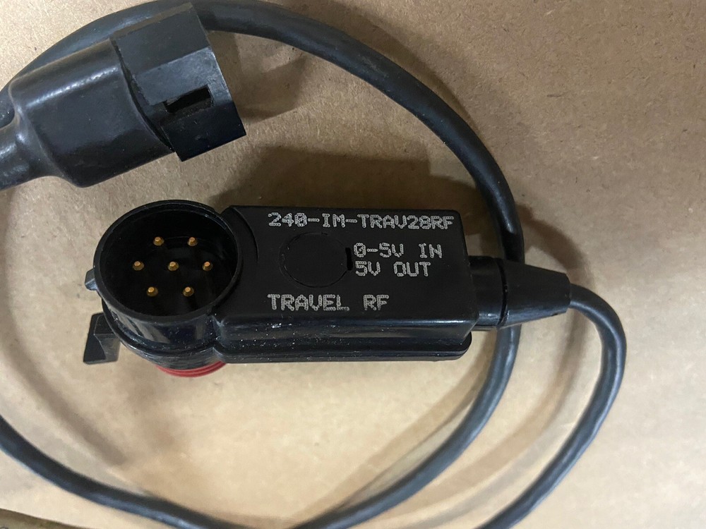 Racepak Data Systems Analog V-Net Module Cable Shock Travel Module RF 28”