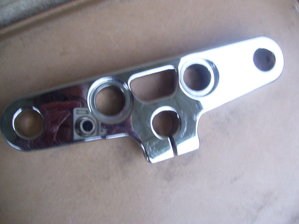 HARLEY DAVIDSON TRIPLE TREE PART CLAMP 11.5" LONG