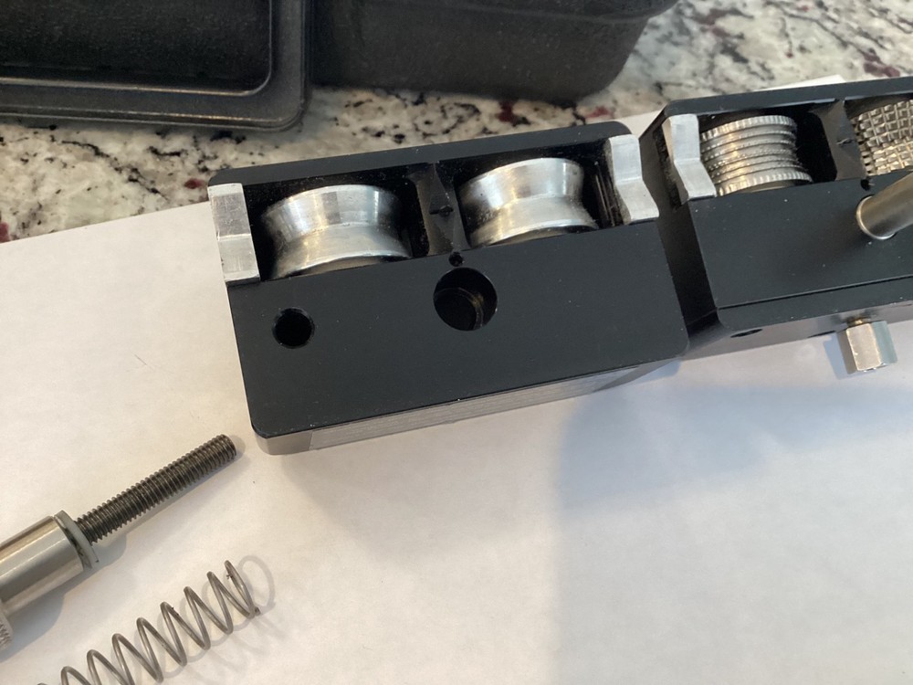Corning UAT3-000 Universal Access Tool / Fiber Splicer / OTDR Tech Tool