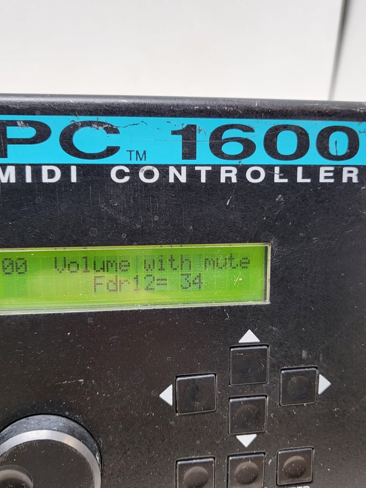 Peavey PC1600 MIDI Control Surface Powers On Error Message Tested READ PARTS