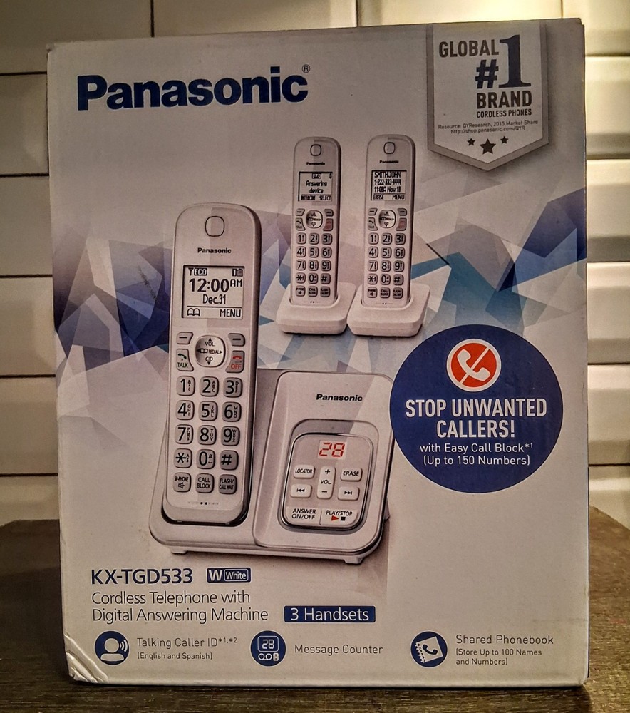 Panasonic Cordless Digital Phone System with Answering Machine 3 Handsets