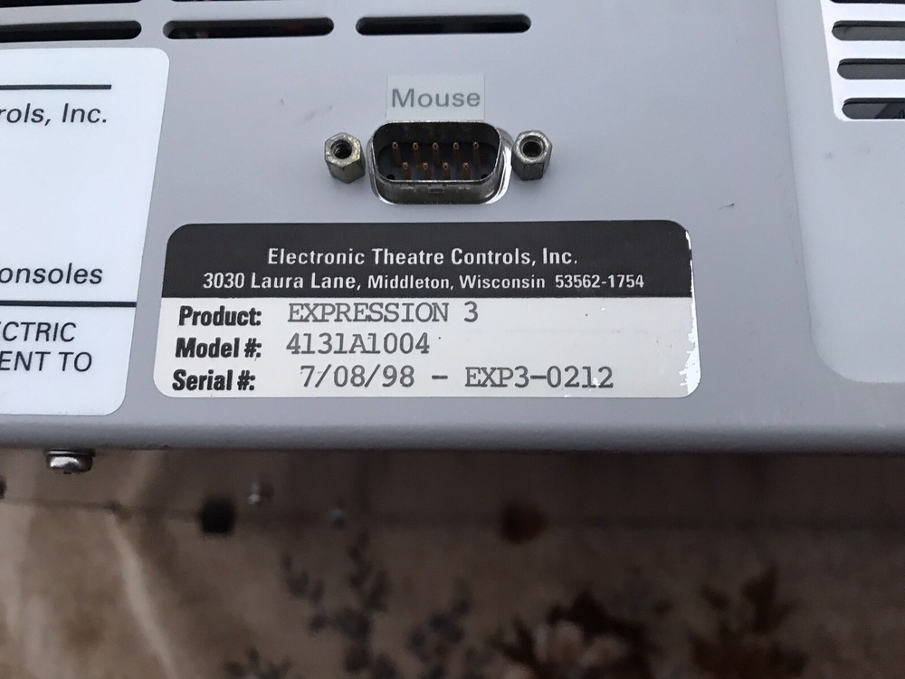 ETC Pro Expression 3 lightning Console, Model#4131A1004 / Read Description