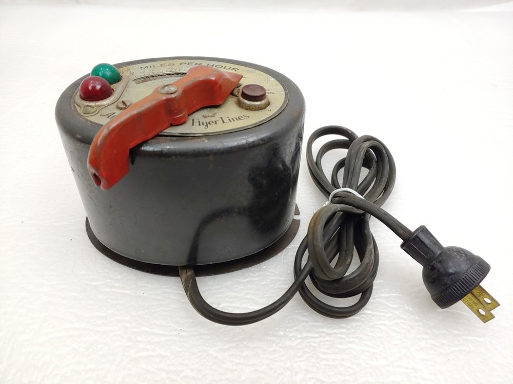 American Flyer 8B 100 Watt Transformer Variable & Constant AC Voltage Working