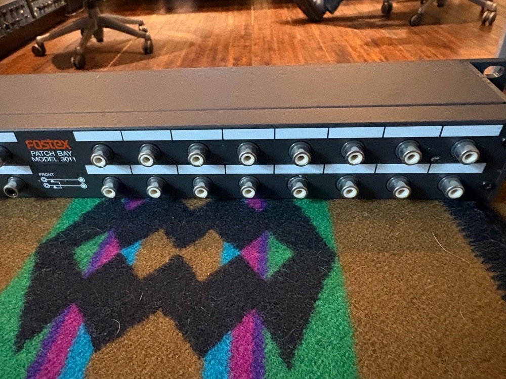 Fostex MODEL 3011 PATCH BAY - 2 Patch Bays