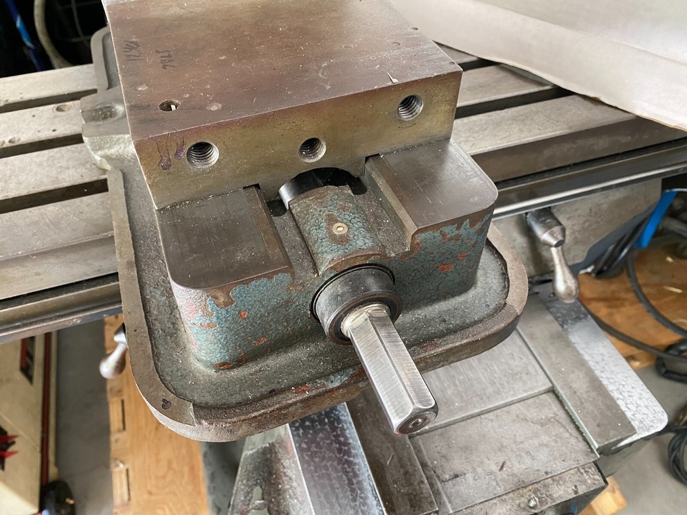 Kurt 6" Precision Milling Machine Vice, Made in USA