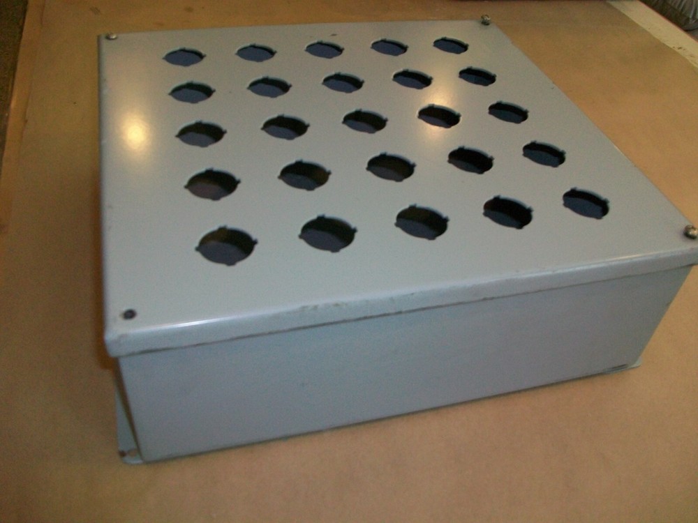 Wiegmann Push Button Enclosure PBXD-25 25 Space NEW