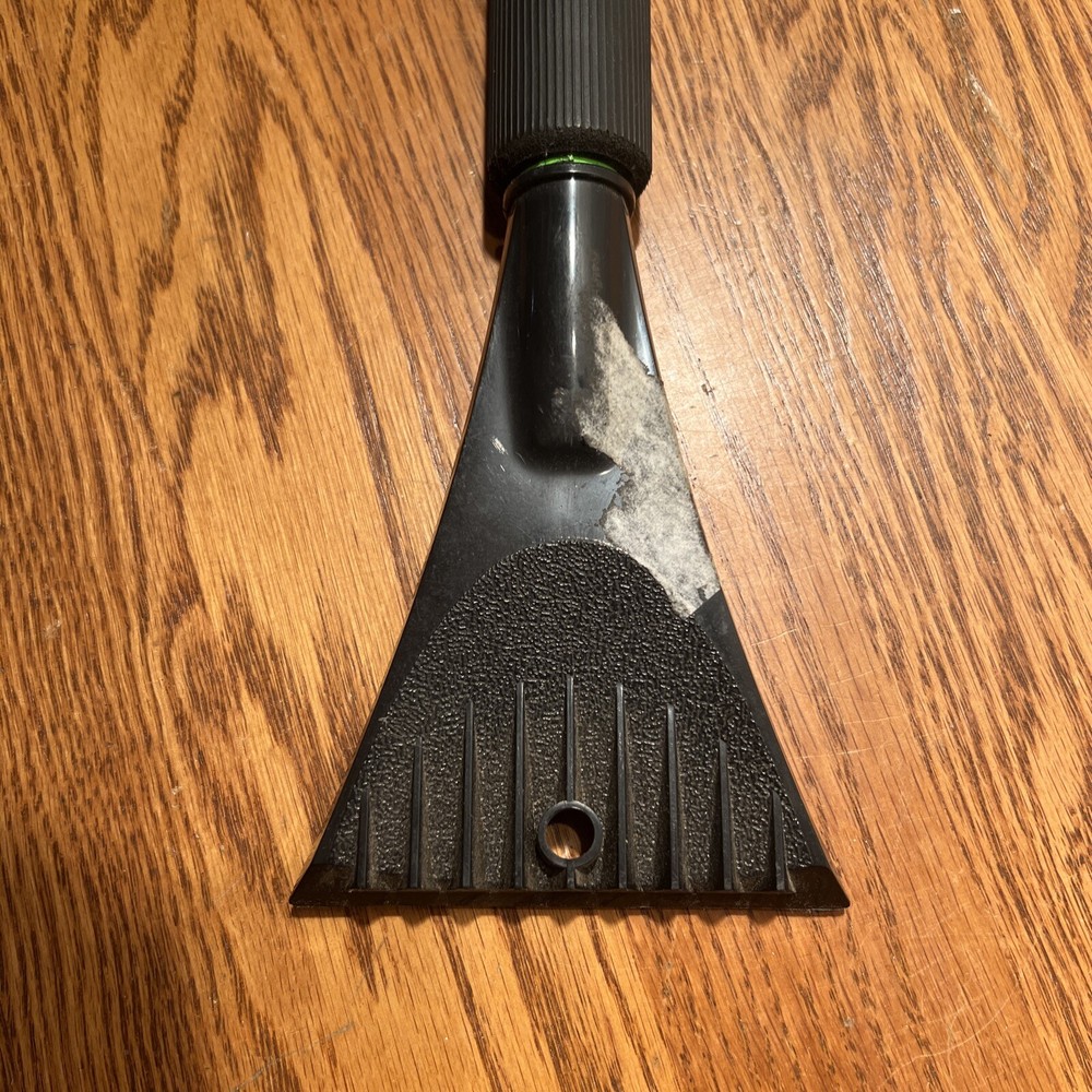 Hopkins 13781 Ice Scraper 36”