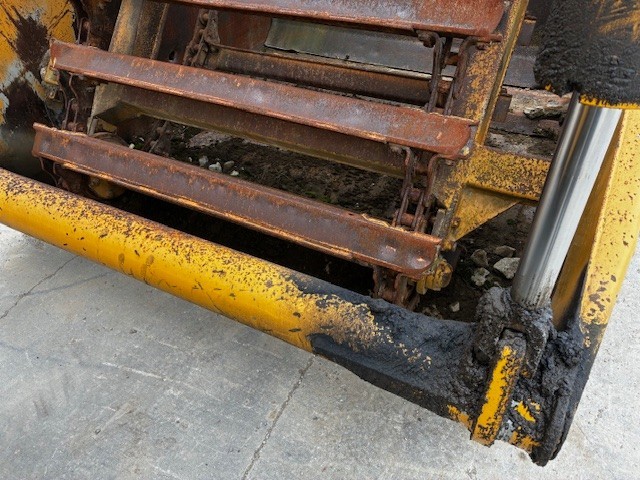 John Deere 762 self loading Scraper