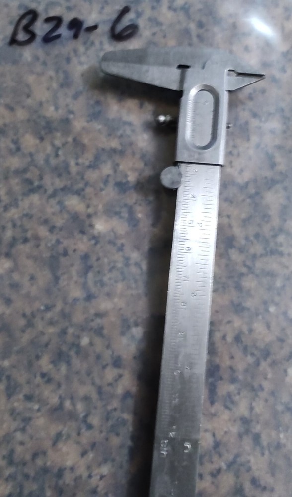 🗽 VINTAGE 5" VERNIER CALIPER