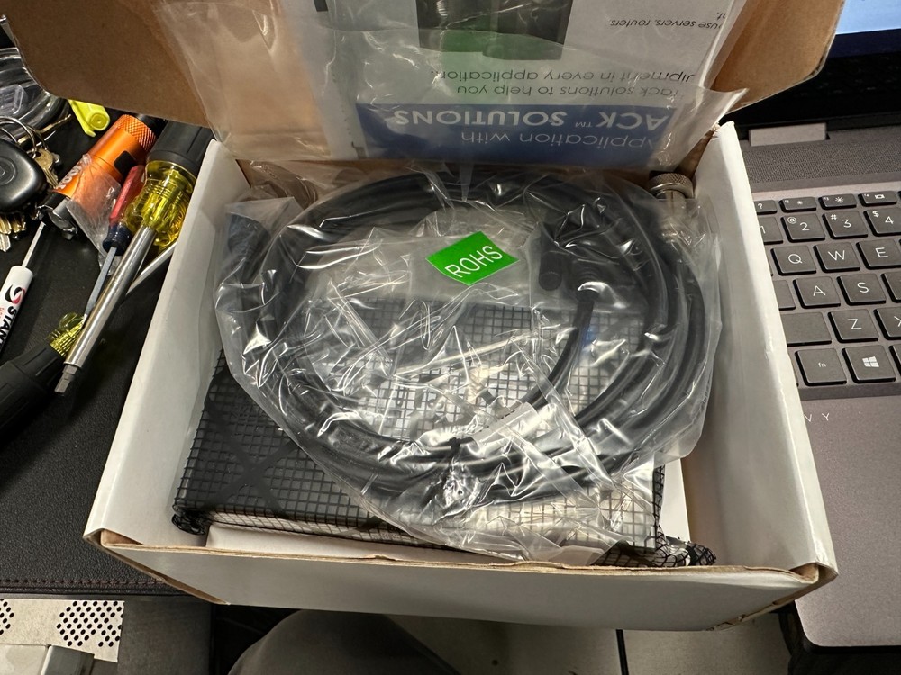 Tripp Lite SRCOOLNET AC8897 SNMP Remote Cooling Management Webcard