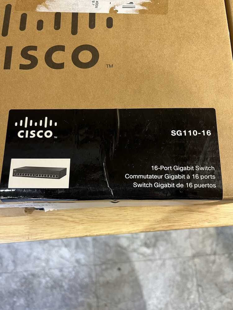 Cisco 16 Port Gigabit Switch