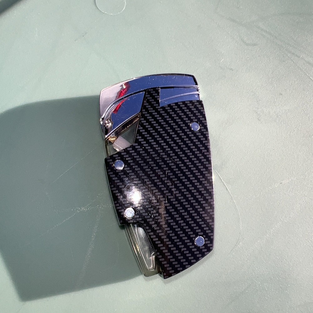 Tornado Single Flame Torch Cigar Lighter - Carbon Fiber Style