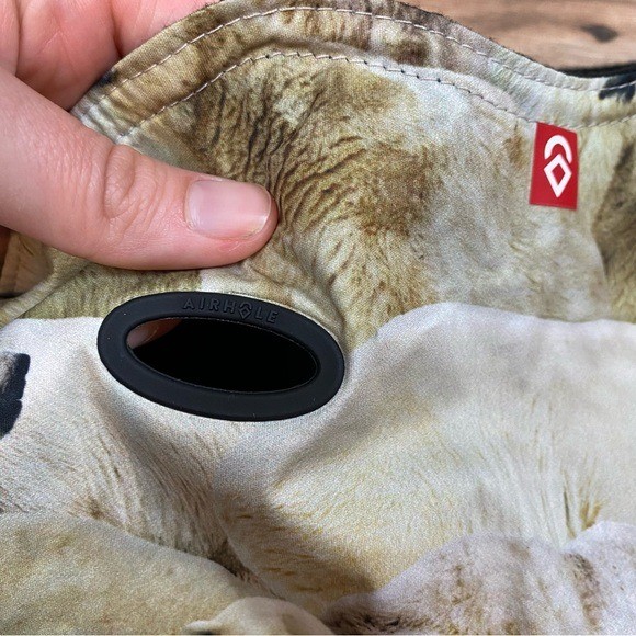 Airhole Face Mask Polar Bear