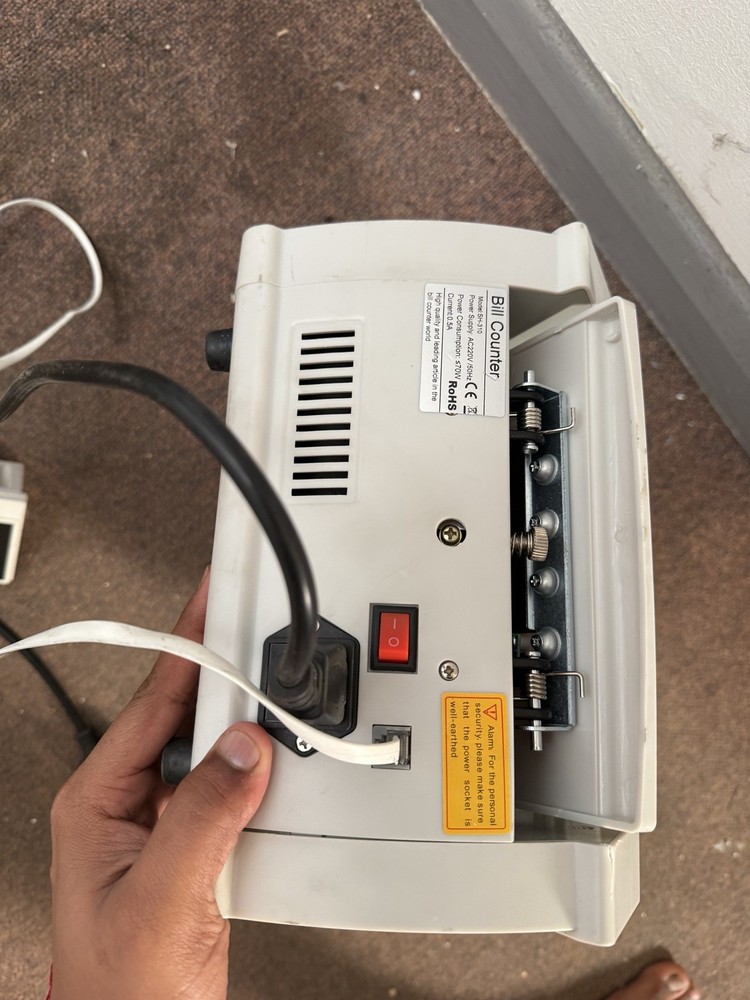 Vevor Bill Counter Machine with LED Display and Counting Modes