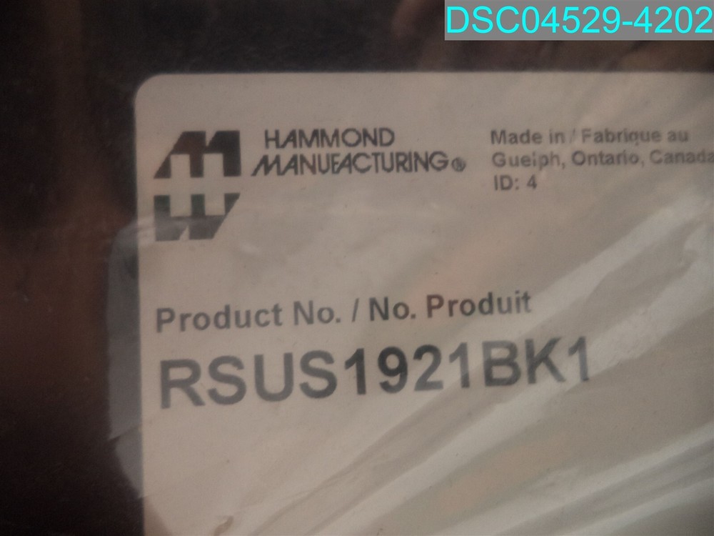 HAMMOND MANUFACTURING Rsus1921Bk1 2U 21D Solid Sliding Shelf
