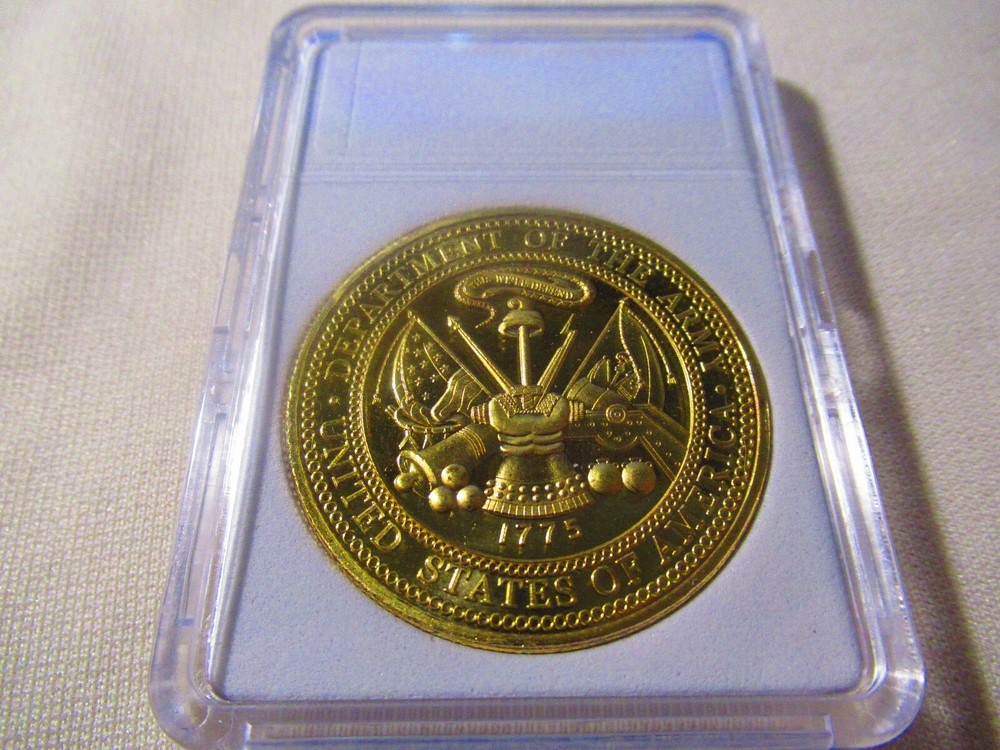 US ARMY 4th INFANTRY DIVISION Challenge Coin