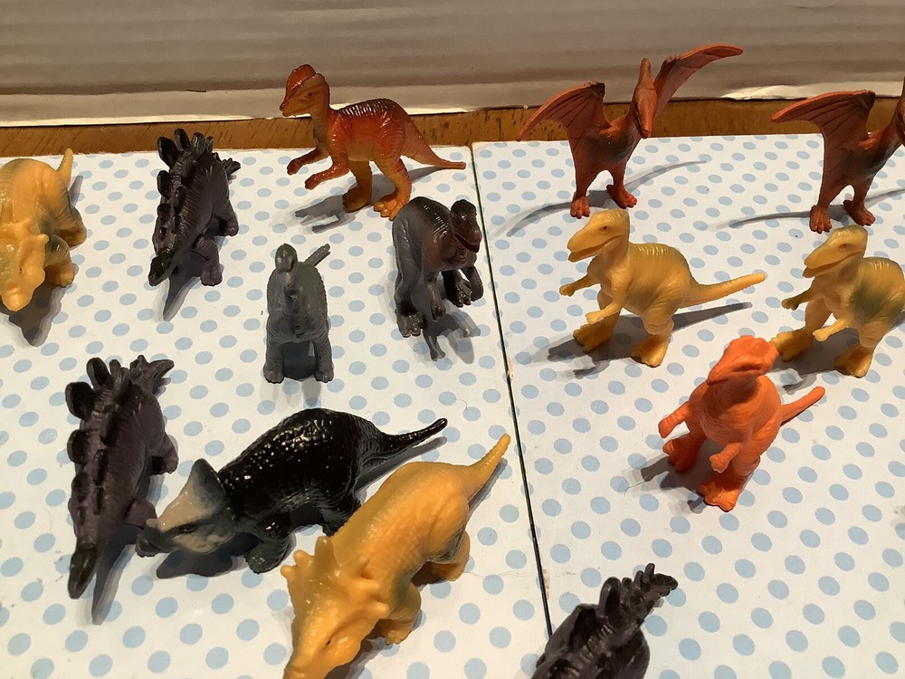 55 Pcs Unique Realistic Dinosaur Figures (mini) lot