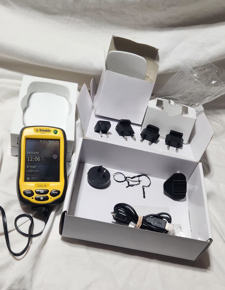 Trimble Juno 3B Handheld Data Collector GPS - With Terrasync 5.8 pro ed Open Box