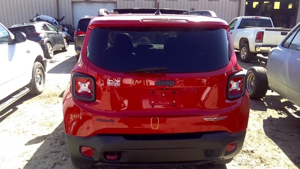 RENEGADE 2016 Antenna 104787809