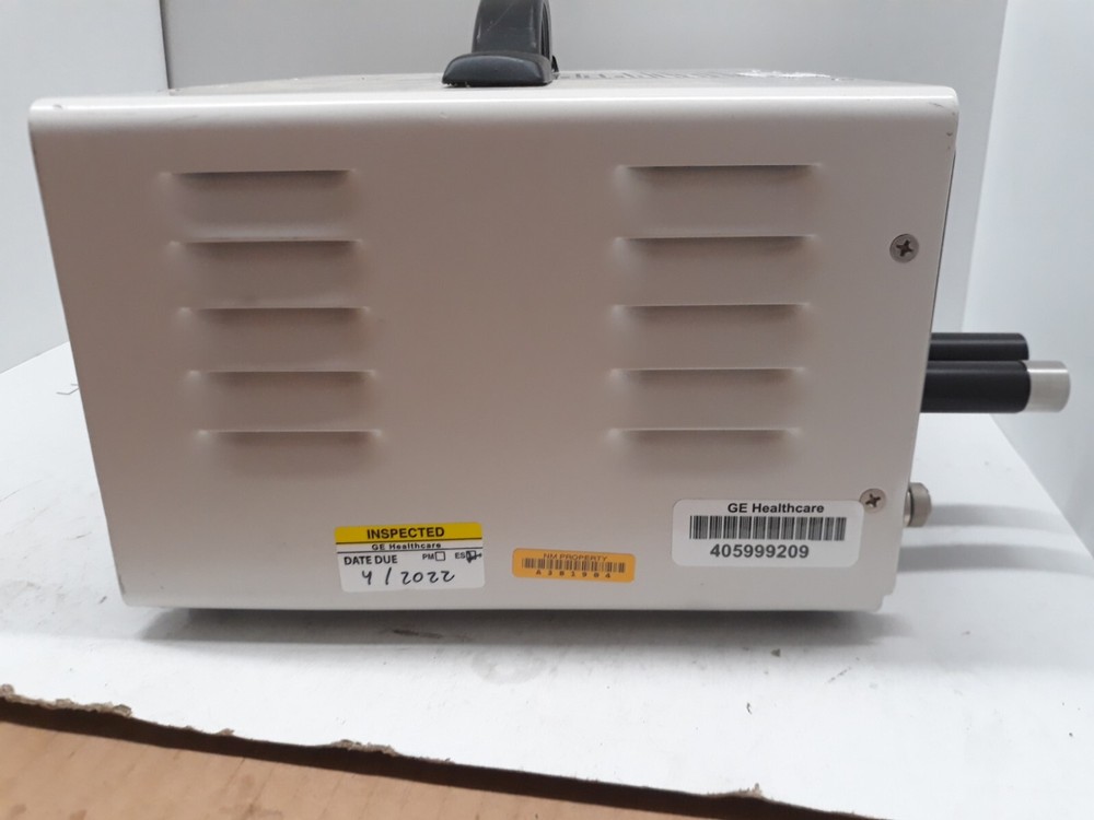 CUDA FiberOptics HLS-250 Halogen light Source (L2)