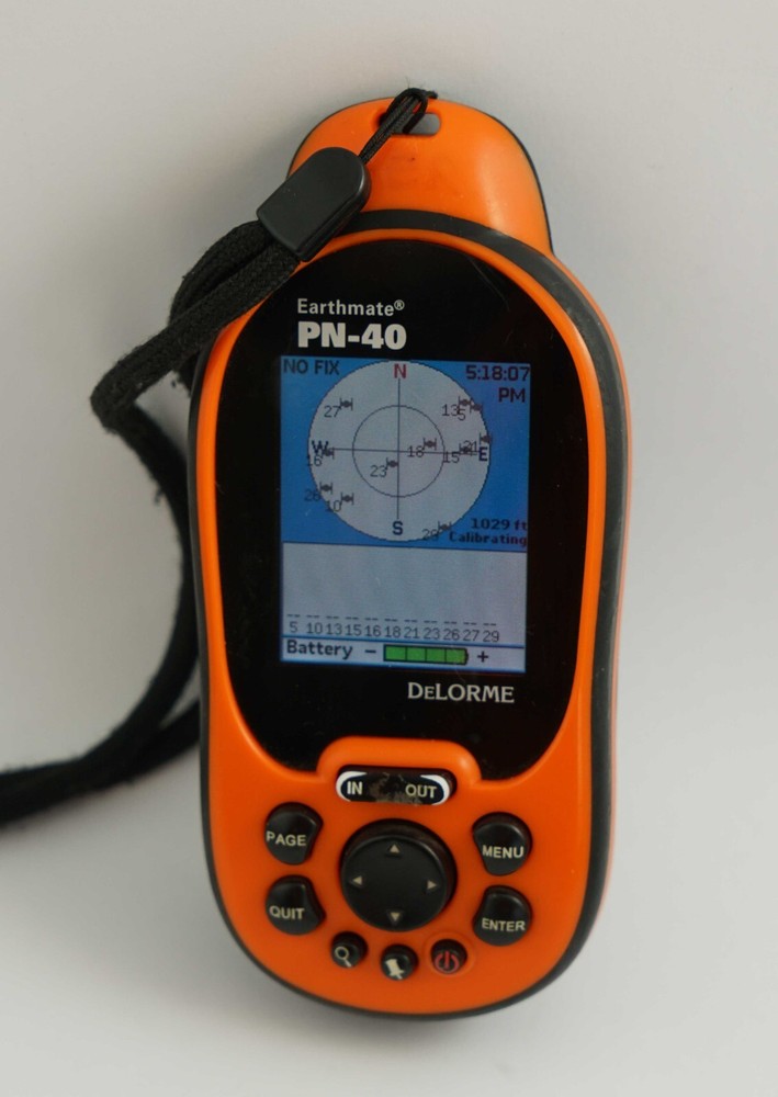 DeLorme Earthmate PN-40 Handheld