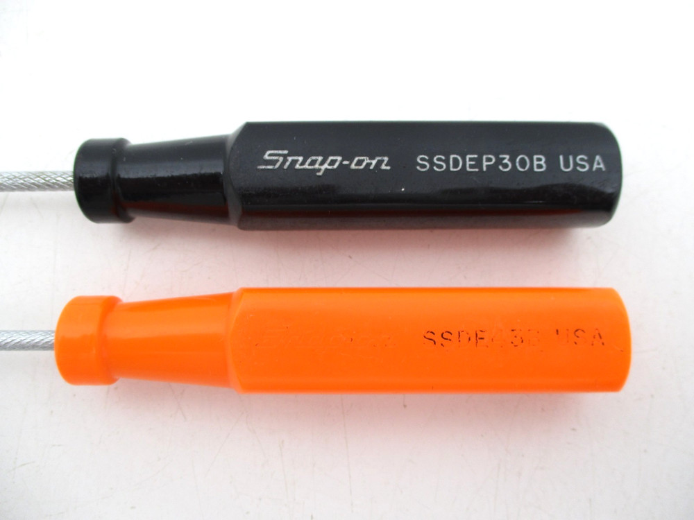 SNAP ON 2 Pc Electronic Screwdriver Set #0 Phillips & 1/8" Flat - Black & Orange