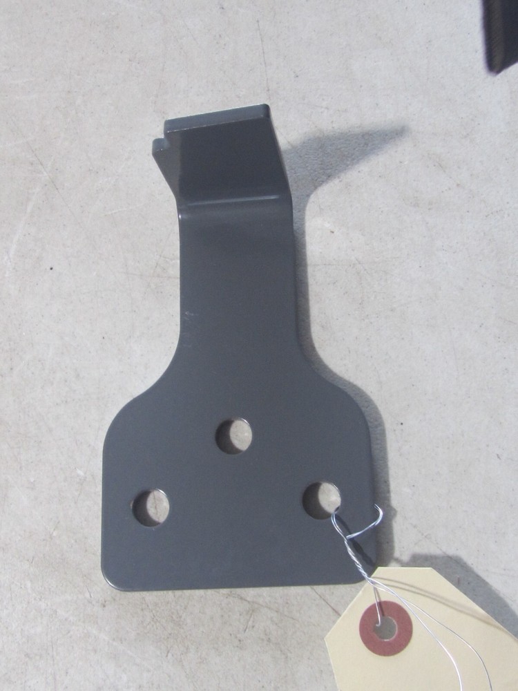 CAT-ARGO 216-5334 BRACKET