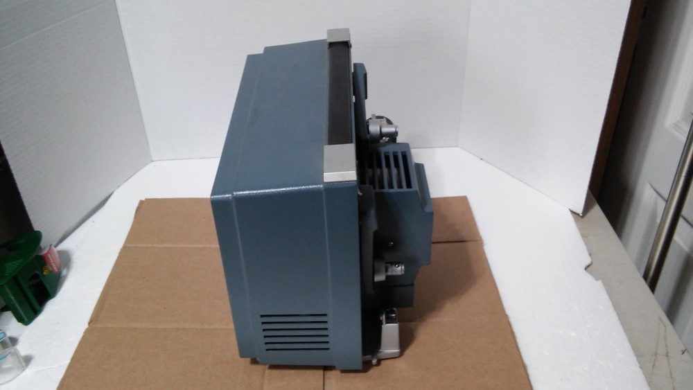 Bell Howell autoload projector 357a projector *Tested*