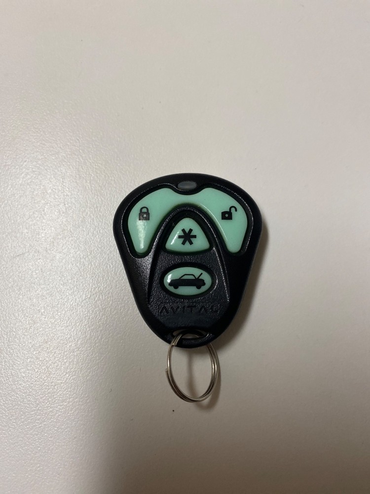 Avital 1-Way Alarm Remote Start Transmitter Excellent