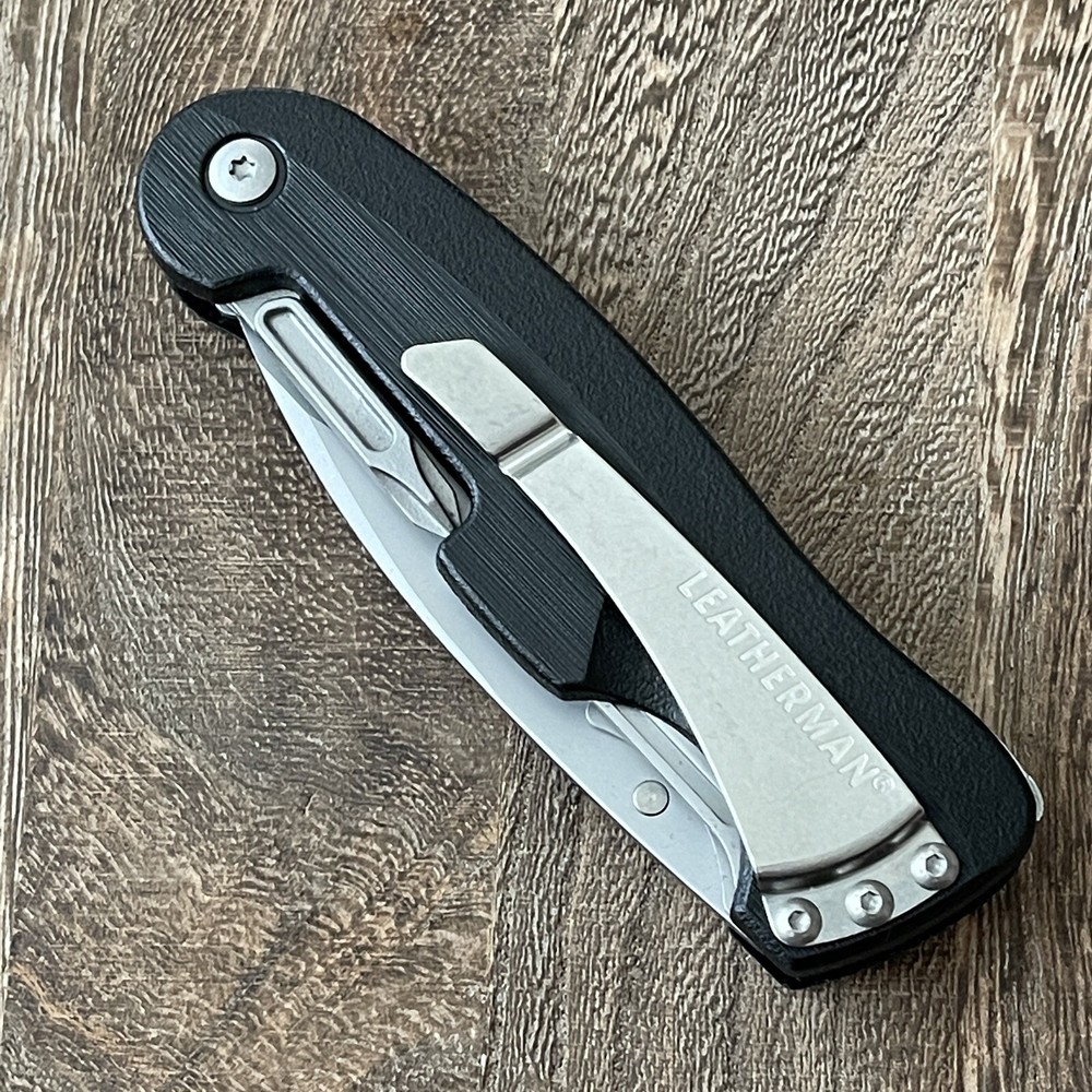 New, Leatherman Crater C33T knife multi tool