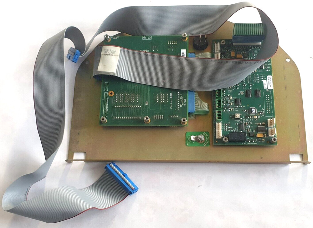 1013727D03 BOARD + PCB: 1084521A06