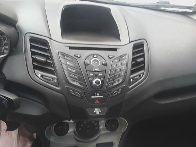 FIESTA 2017 Fuse Box Cabin 6794