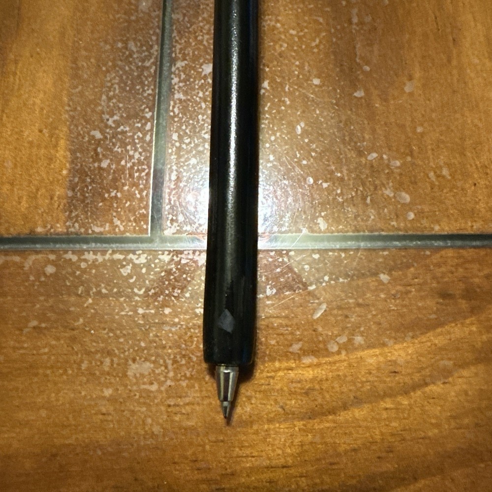 cook kitchen black pen