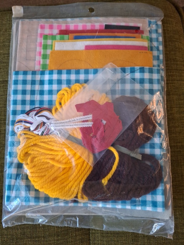 Bucilla Creative Needlecraft Ann & Andy Aviators Toy #2148