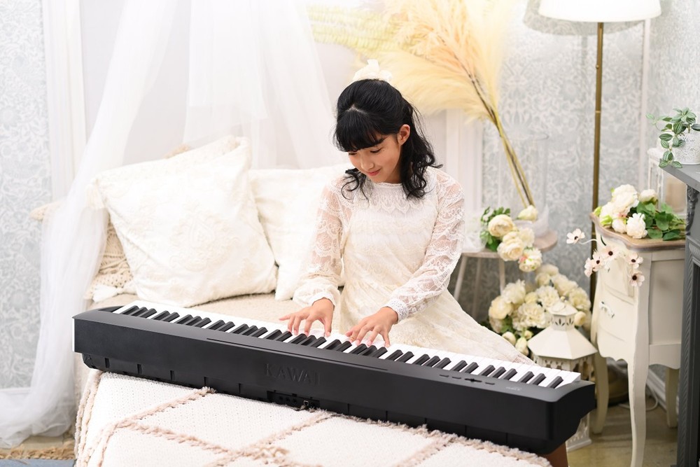 Kawai ES60 Digital Piano - Black KEY ESSENTIALS BUNDLE