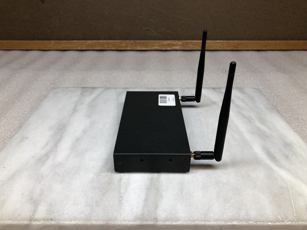 Extron ShareLink 250 W US Wireless Collaboration GateWay