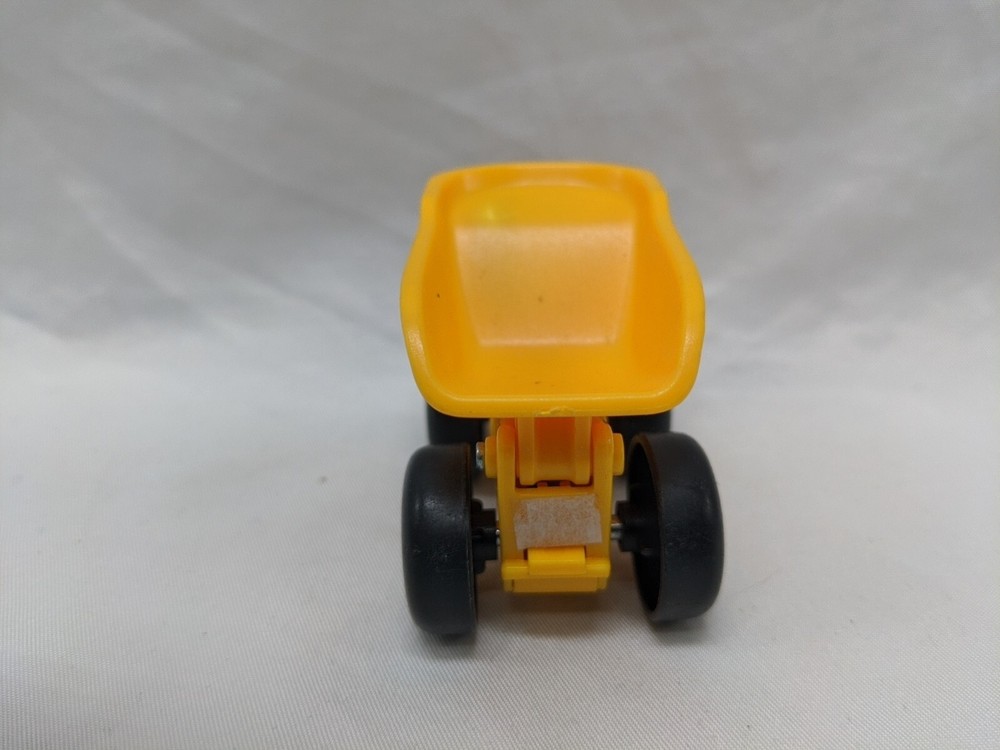 Toy State Yellow Plastic Dump Truck 2"