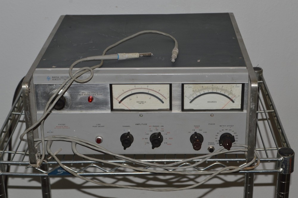 HEWLETT-PACKARD HP 8405A VECTOR VOLTMETER  (ZLI61)