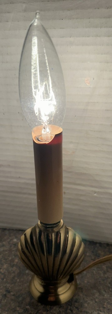 Vintage Brass Seashell Clam Shell Accent Nightlight Figure Works